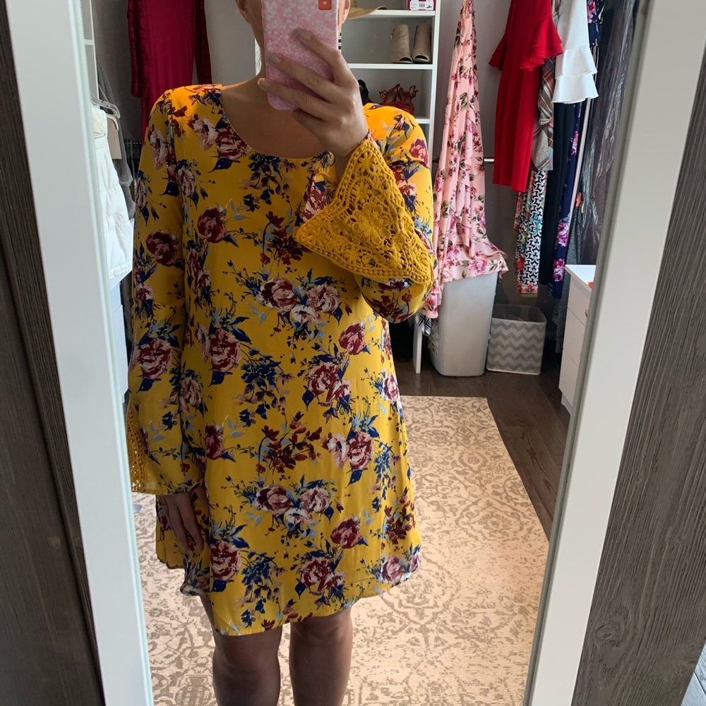 Perfect for spring-  Golden yellow floral dress